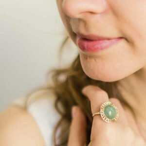 EVERGREEN - MODERN GOLDEN RING WITH GREEN STONE
